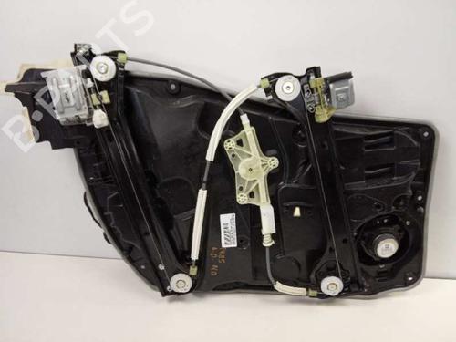 Front right window mechanism MERCEDES-BENZ CLA Shooting Brake (X117) CLA 200 CDI / d (117.908) (136 hp) 2563120