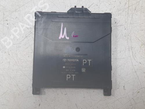 Used Electronic module Electronic module TOYOTA RAV 4 V (_A5_, _H5_) 2.5 Hybrid (AXAH52) (218 hp) 33758136 33758136