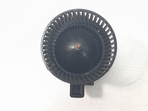 Used Heater blower motor AUDI A4 B9 (8W2, 8WC) 2.0 TDI (136 hp) 28839513