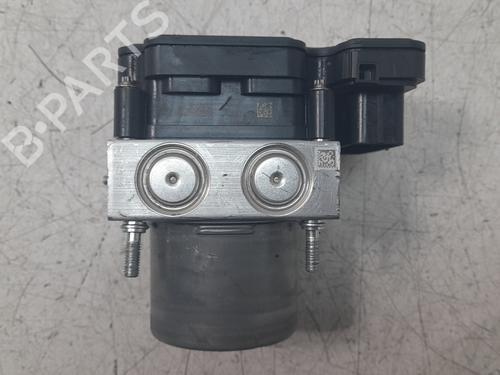 Used ABS pump DACIA DUSTER (HM_) 1.5 dCi 115 (HMAD) (116 hp) 19424483