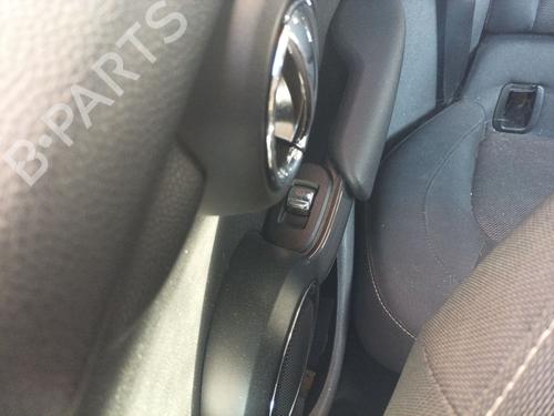 Interrupteur de vitre arrière droite MINI MINI (F55) Cooper D (116 hp) 27648560