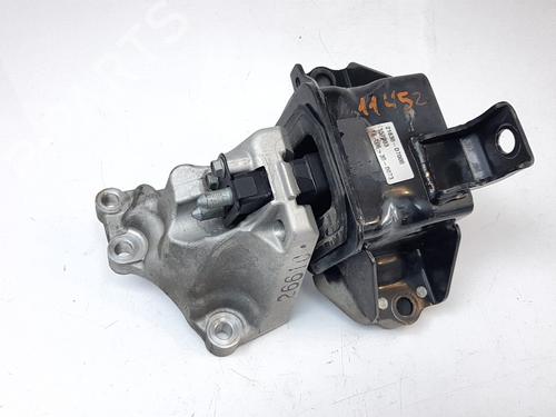 Used Engine mount HYUNDAI TUCSON (TL, TLE) [2015-2023]  24034781