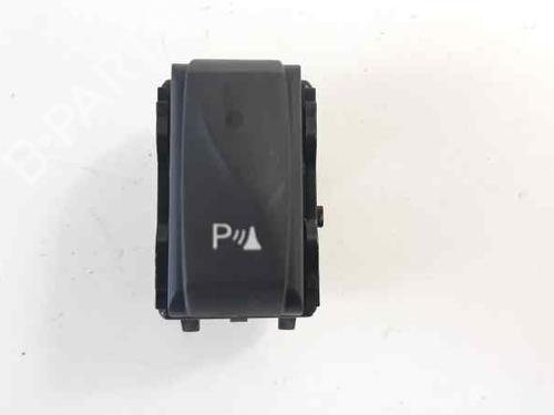 Used Switch RENAULT MEGANE III Hatchback (BZ0/1_, B3_) 1.9 dCi (BZ0N, BZ0J) (131 hp) 3184491