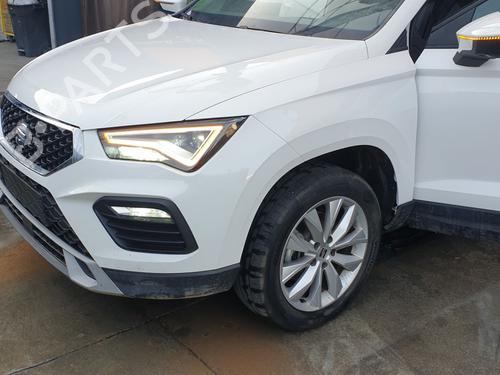 Left front fog light SEAT ATECA (KH7, KHP) 1.0 TSI | BP40158542C30 - Image 9