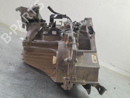 Gearbox RENAULT CLIO V (B7_) | BP24806363M3