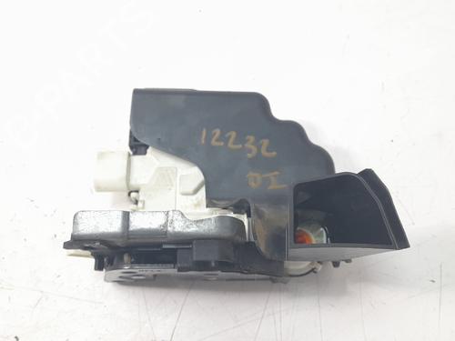 Używane Zamek drzwi przednich lewych AUDI A4 B9 (8W2, 8WC) 2.0 TDI (136 hp) 29401309