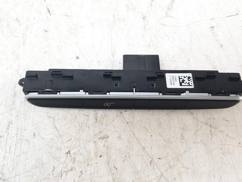 Switch RENAULT MEGANE IV Hatchback (B9A/M/N_) 1.5 dCi 110 (B9A3) | BP30277516I30