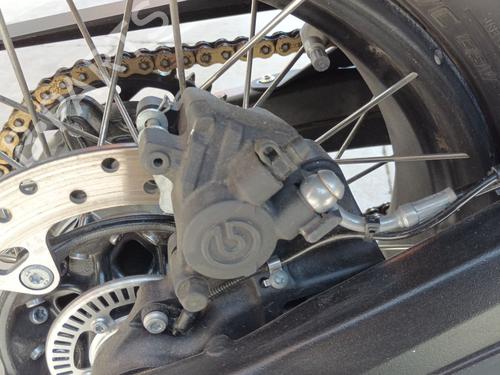 Used Right rear brake caliper BMW F (801cc - ) F 900 R (4R90) (4R90) (105 hp) 27692754