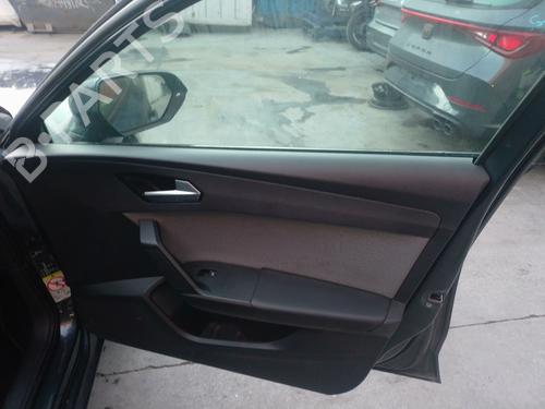 Used Front right window mechanism Front right window mechanism SEAT LEON Sportstourer (KL8, KLD) 1.5 eTSI (150 hp) 40237551 40237551