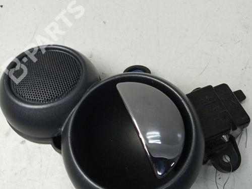 Used Front right interior door handle Front right interior door handle MINI MINI (R50, R53) One (90 hp) 7033589 7033589