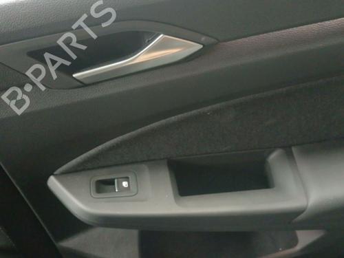 Used Right rear window switch Right rear window switch 39554250 39554250