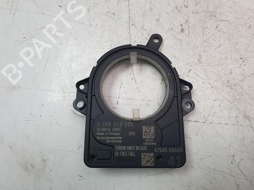 Used Electronic module NISSAN QASHQAI II (J11, J11_) 1.3 DIG-T (140 hp) 30082144