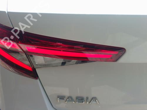 Venstre baglygte bagklap Venstre baglygte bagklap SKODA FABIA IV (PJ3) 1.0 MPI (80 hp) 36460918 36460918