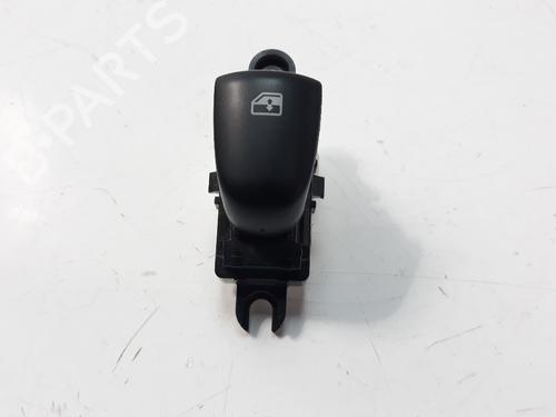 Used Right rear window switch RENAULT KADJAR (HA_, HL_) [2015-2025]  12347842