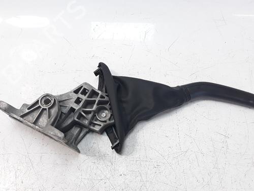 Hand brake VOLVO V40 Hatchback (525) D2 | BP8781958I18 