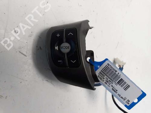 Used Steering wheel controls TOYOTA YARIS (_P9_) 1.33 VVT-i (NSP90_, NSP90R) (100 hp) 1686023
