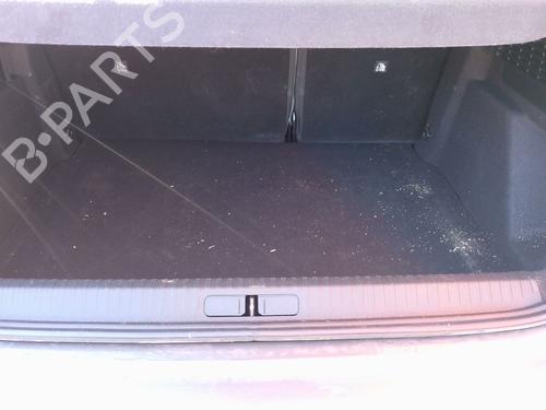 Fundo do compartimento da mala CITROËN C4 III (BA_, BB_, BC_) 1.2 PureTech 130 (BAHNSA, BAHNSB) (130 hp) 31690812
