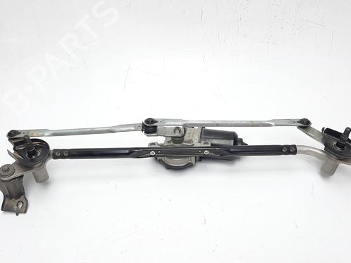 Used Front wiper motor KIA SOUL II (PS) 1.6 GDI (132 hp) 8667165