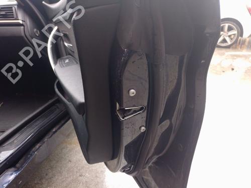 front-right-lock-bmw-4-gran-coupe-f36-2014-2015-2016-2017-2018-2019-2020-2021-32195336 main image