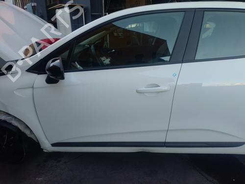 Used Left front door Left front door RENAULT CLIO V (B7_) 1.0 LPG (B7MT) (101 hp) 40544004 40544004