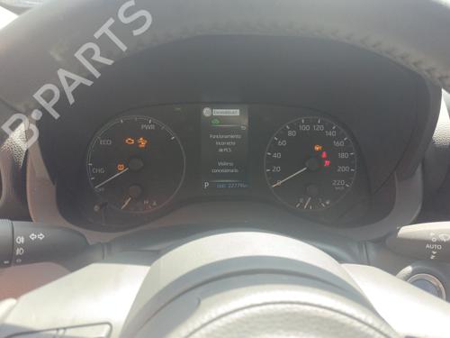 Cockpit TOYOTA YARIS (_P21_, _PA1_, _PH1_) 1.5 (MXPA11) (125 hp) 29022472