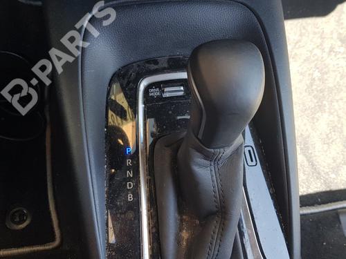 Used Manual gearbox selector Manual gearbox selector TOYOTA COROLLA Hatchback (_E21_, _EA1_, _EH1_) 1.8 Hybrid (ZWE211) (98 hp) 10106292 10106292