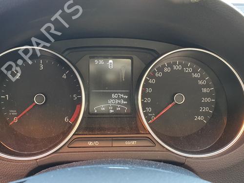 Instrument cluster VW POLO V (6R1, 6C1) 1.4 TDI | BP11801409C47