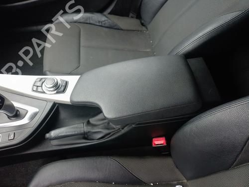 Used Armrest / Center console BMW 4 Gran Coupe (F36) 420 d (190 hp) 32195330