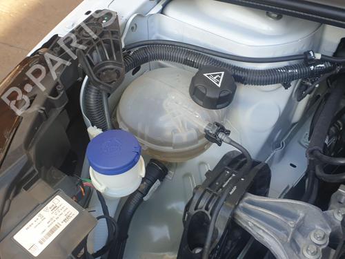 Used Expansion tank PEUGEOT 208 II (UB_, UP_, UW_, UJ_) [2019-2025]  23527022