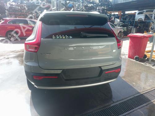 Luggage compartment floor VOLVO XC40 (536) T2 | BP38539148I33  - Image 5