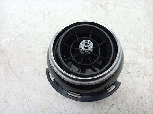 Used Air vent Air vent 39423731 39423731