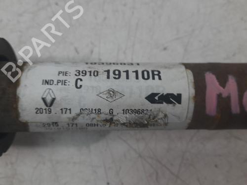 Used Left front driveshaft RENAULT MEGANE IV Hatchback (B9A/M/N_) 1.5 Blue dCi 115 (B9A6) (116 hp) 31178425