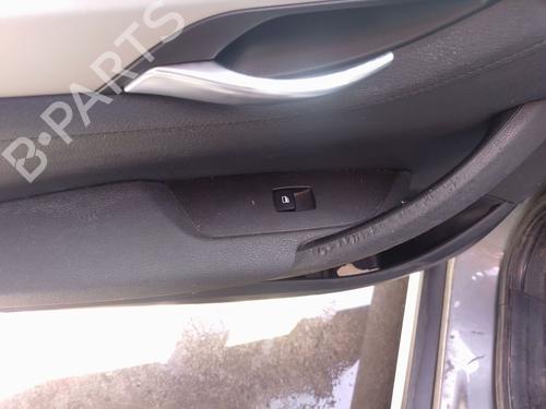 Used Left rear window switch Left rear window switch BMW X1 (E84) sDrive 18 d (143 hp) 33958951 33958951