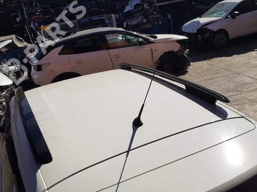 Used Roof bars Roof bars CITROËN C4 CACTUS 1.2 VTi 82 (82 hp) 9092548 9092548