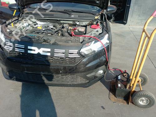 Left front fog light DACIA SANDERO III 1.0 TCe 90 | BP37710904C30 - Image 2