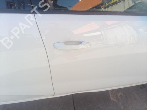 Used Front right exterior door handle OPEL ASTRA L (OV5) 1.2 (FPHNSL, FPHNSR) (131 hp) 29999008