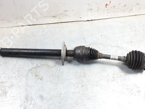 Used Right front driveshaft Right front driveshaft MERCEDES-BENZ GLA-CLASS (X156) GLA 200 CDI / d (156.908) (136 hp) 36595072 36595072
