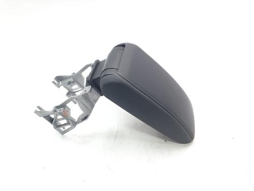 Used Armrest / Center console AUDI Q3 Sportback (F3N) 35 TDI (150 hp) 26974378