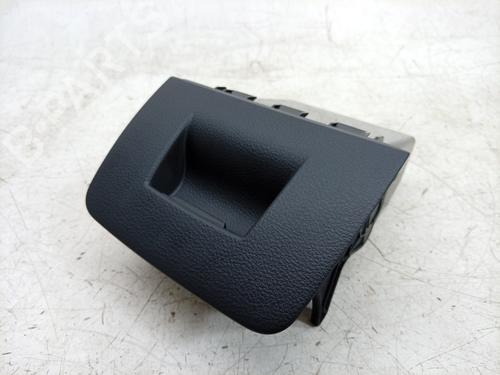 Used Glove box Glove box BMW 4 Gran Coupe (F36) 420 d (190 hp) 40260875 40260875