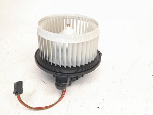 Used Heater blower motor VOLVO XC40 (536) D3 (150 hp) 14200690