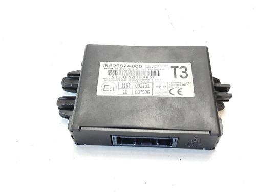 Used Electronic module TOYOTA YARIS (_P13_) 1.5 (NSP131_) (112 hp) 21064767