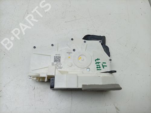 rear-left-lock-porsche-taycan-y1a-2019-37874718 main image