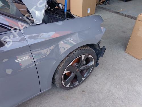 Used Right front shock absorber Right front shock absorber CUPRA LEON Sportstourer (KL8, KU8, KUD) 1.5 TSI (150 hp) 32520436 32520436