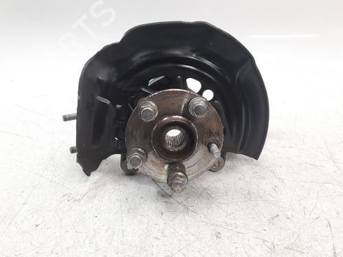 Used Right front steering knuckle TOYOTA AURIS (_E18_) 1.4 D-4D (NDE180_, NDE180R) (90 hp) 17759227