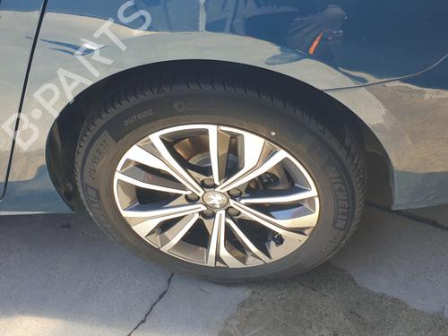 Wheel arch PEUGEOT 508 I (8D_) 2.0 BlueHDi 180 9813500880