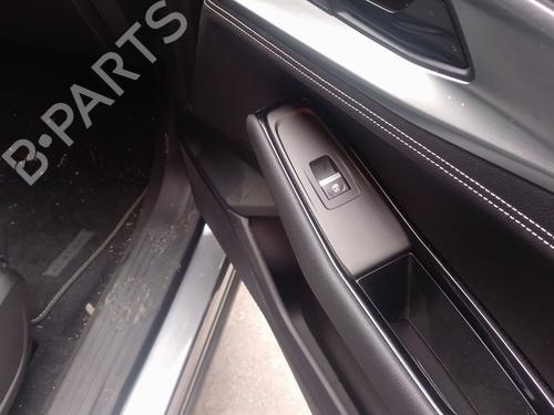 Right front window switch RENAULT AUSTRAL TCe 130 (HGM2) | BP39809359I26 - Image 1