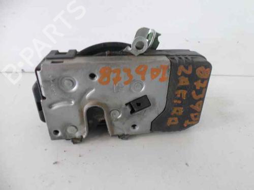 Front left lock OPEL ZAFIRA A MPV (T98) 1.8 16V (F75) | BP333053C98 
