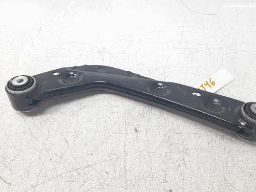Used Left rear suspension arm VOLVO XC60 II (246) B4 Mild-Hybrid (197 hp) 24312738
