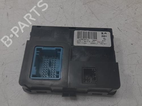 Used Electronic module Electronic module PEUGEOT 3008 II SUV (MC_, MR_, MJ_, M4_) 1.2 THP/ PureTech 130 (MRHNSM, MRHNSU, MRHNSJ, MRHNYW,... (131 hp) 32477846 32477846