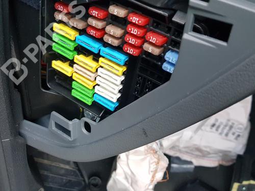 Used Fuse box Fuse box SEAT EXEO (3R2) 2.0 TDI (143 hp) 9725150 9725150